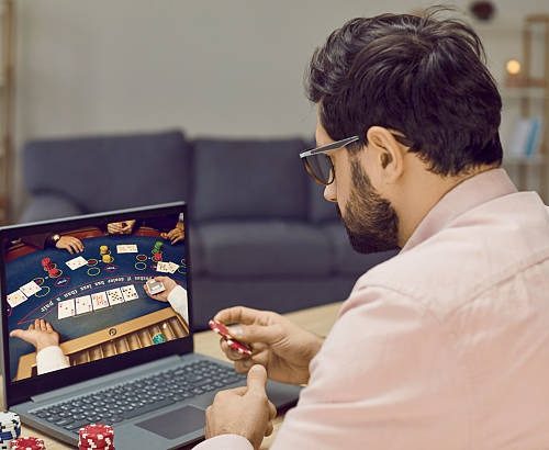 Smart Strategies to Enjoy replay poker online gratis More Effectively
