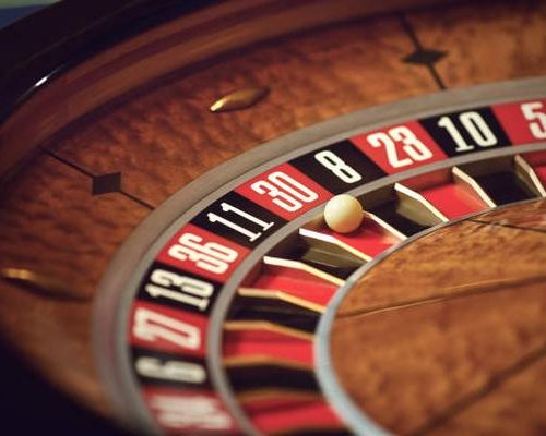 Exploring Different Gaming Formats at a Singapore online casino